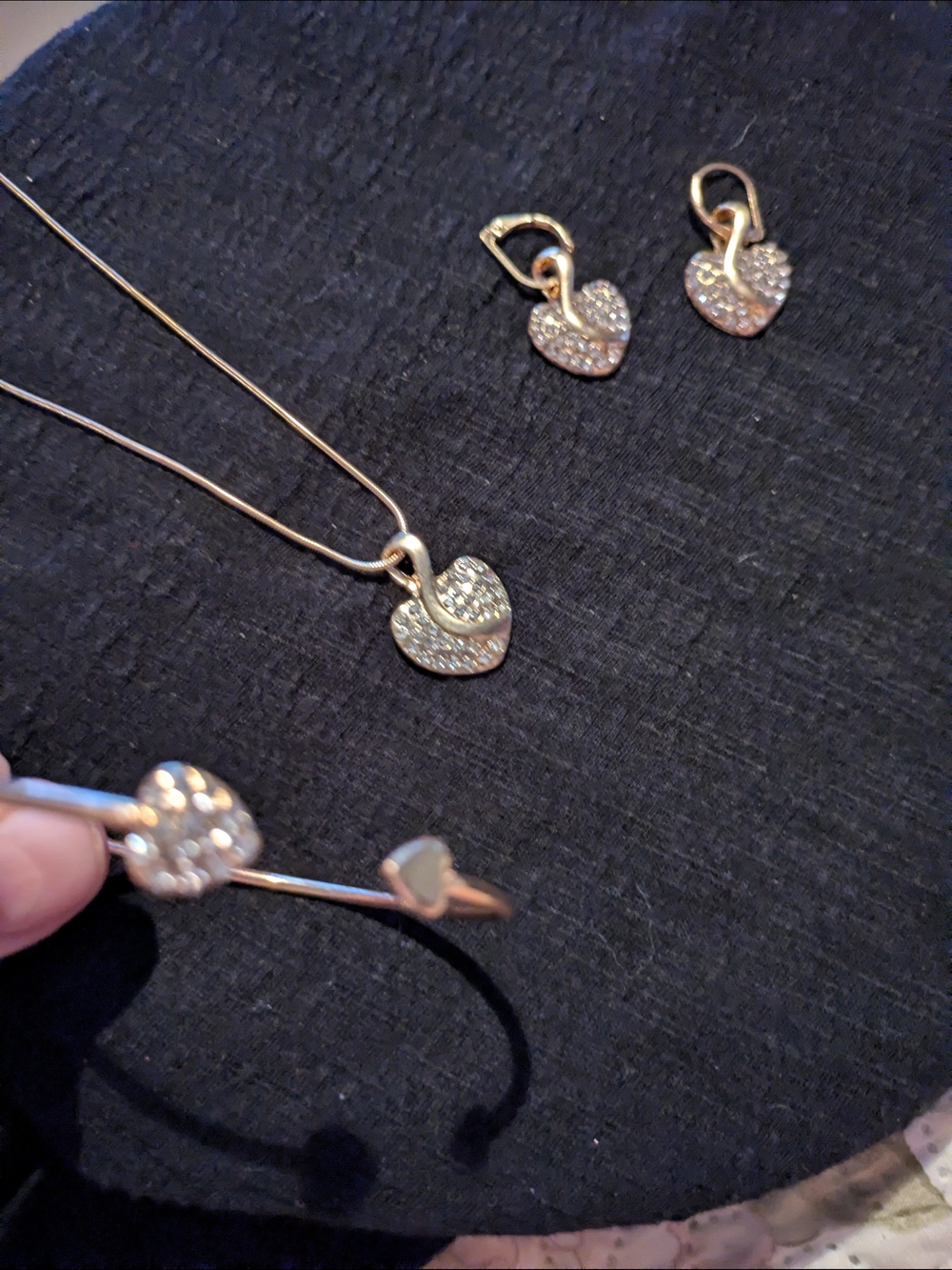Heart Pavé Pendant Necklace and Earrings Set - Gold